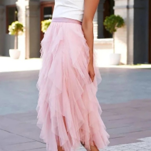 A-line Long Tulle Skirt Pink NWOT - Picture 3 of 6